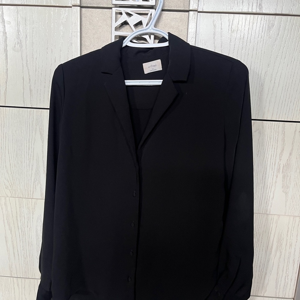 Wilfred Tulum satin blouse